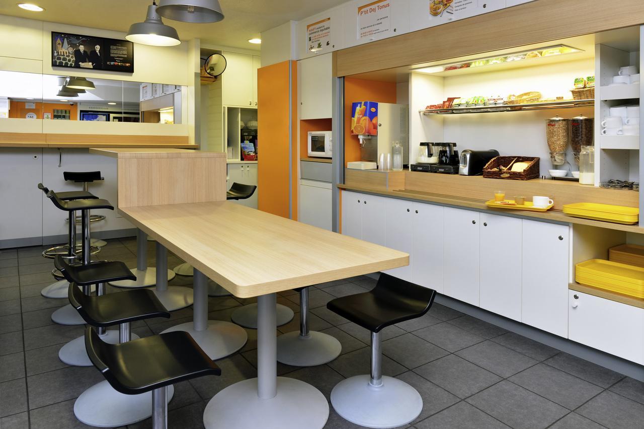 Hotelf1 Saint Etienne Est La Grand Croix Luaran gambar
